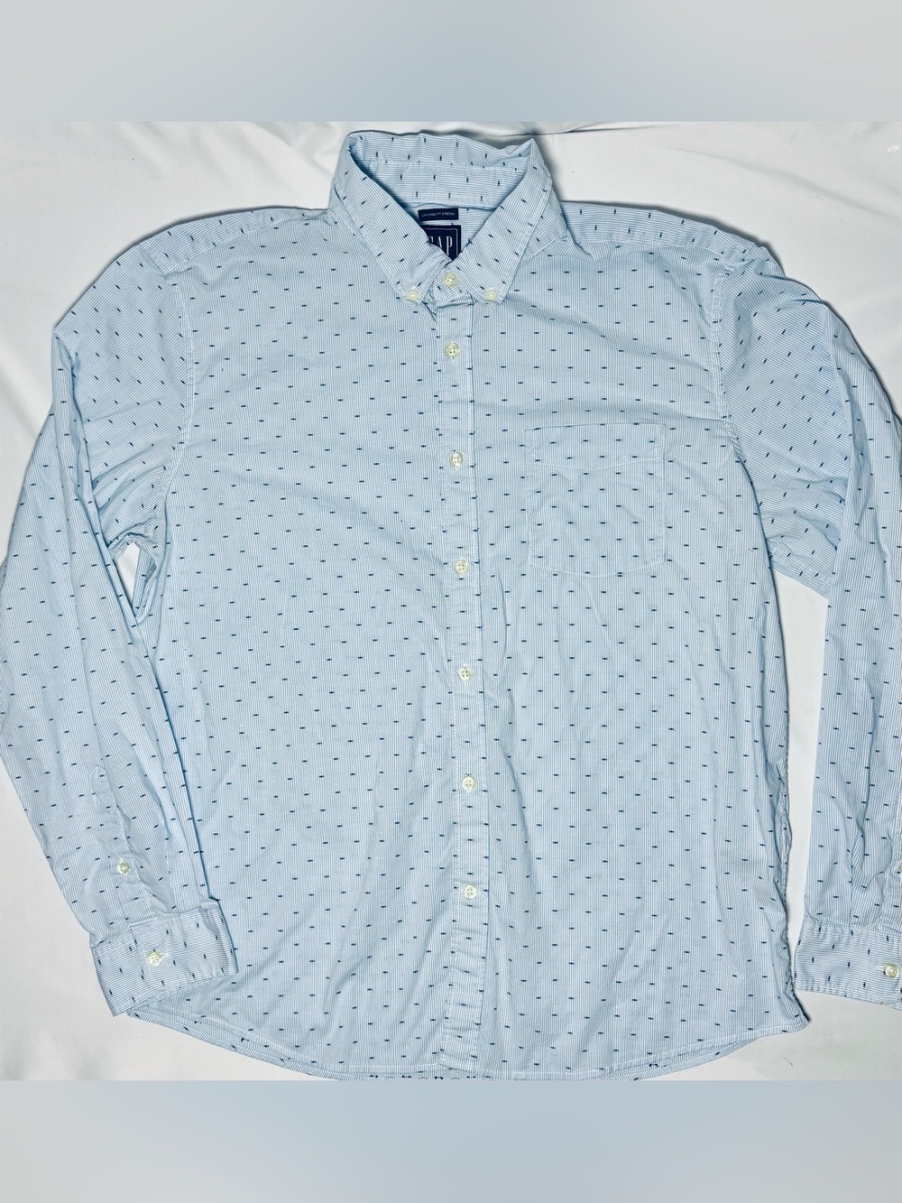 Gap Untucked Stretch Button Down Dress Shirt Men's XL Light Blue Very Good